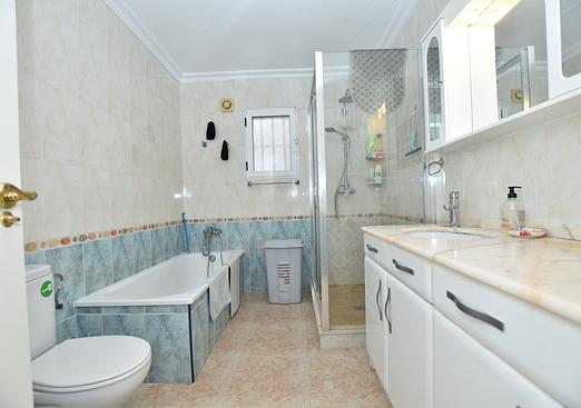 Villa in Algorfa