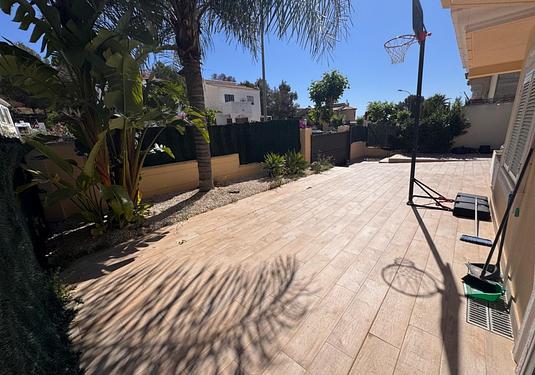 Semi detached in Barranco Hondo