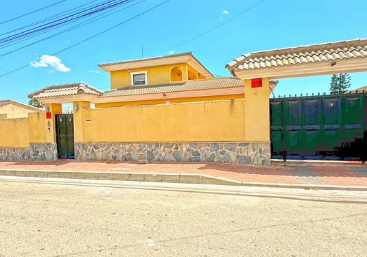 Villa in Torrevieja