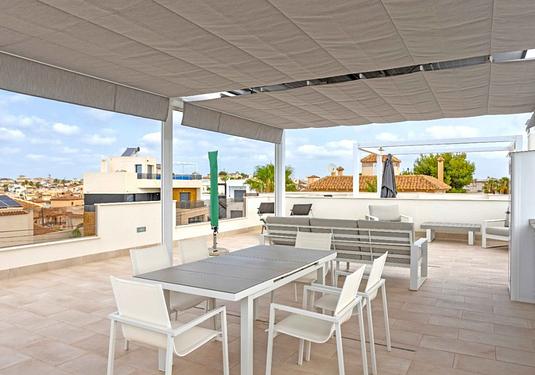 Apartment in Orihuela Costa