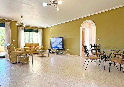 Apartment in Orihuela Costa