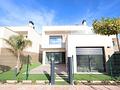 Villa in Los Alcazares