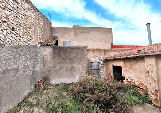 Town house in Macisvenda
