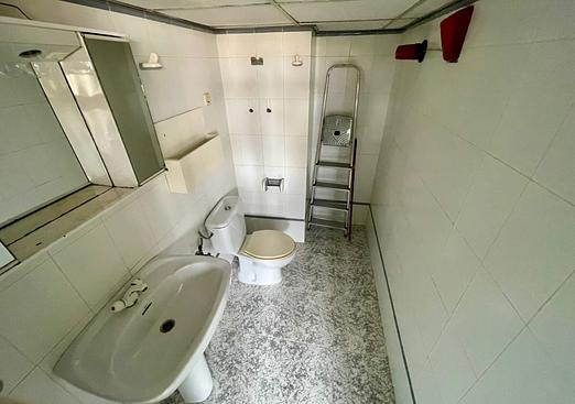 Commercial in Los Alcazares