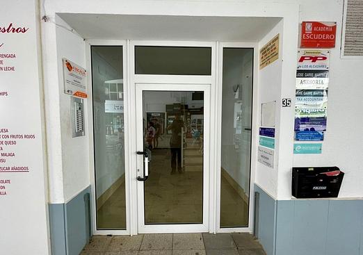 Commercial in Los Alcazares