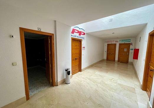 Commercial in Los Alcazares