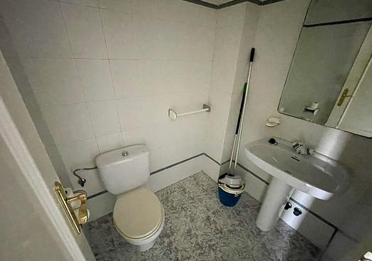 Commercial in Los Alcazares