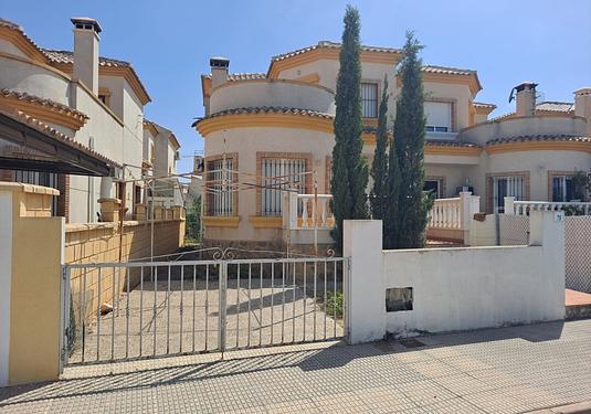 Villa in Los Montesinos