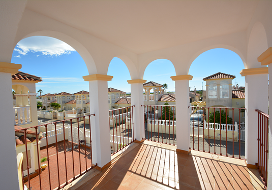 Villa in Algorfa