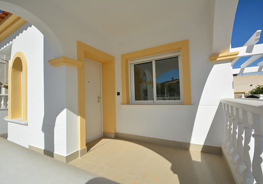 Villa in Algorfa