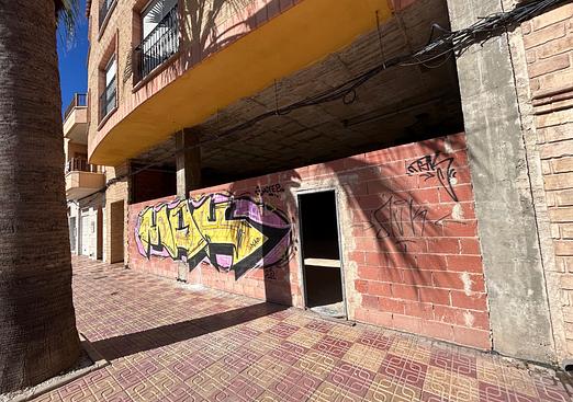 Commercial in Jacarilla