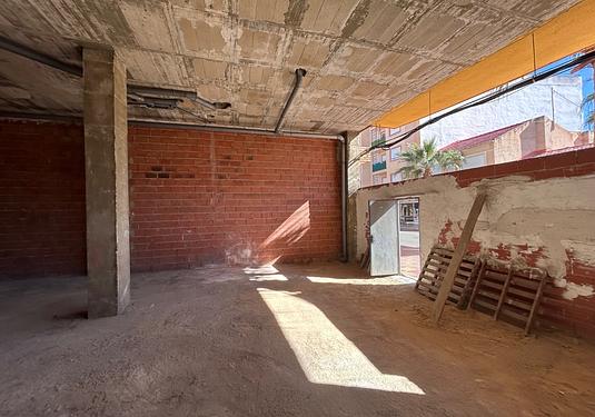 Commercial in Jacarilla