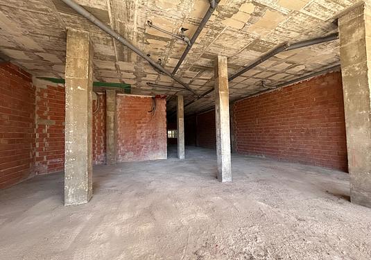 Commercial in Jacarilla