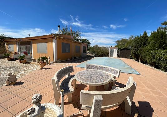 Villa in Guardamar del Segura