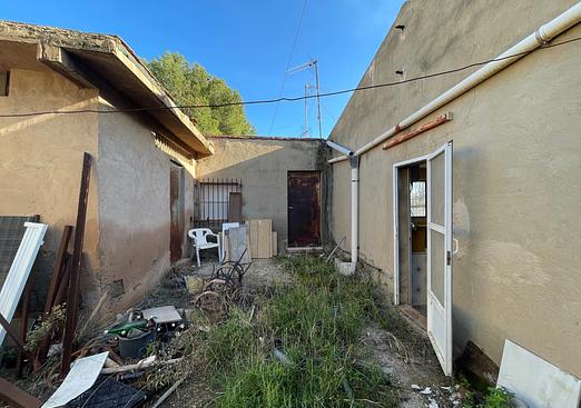 Country house in Aspe