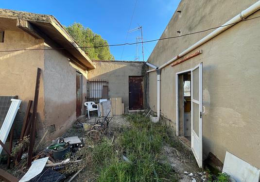 Country house in Aspe