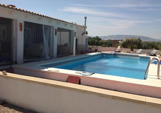 Villa in Villena