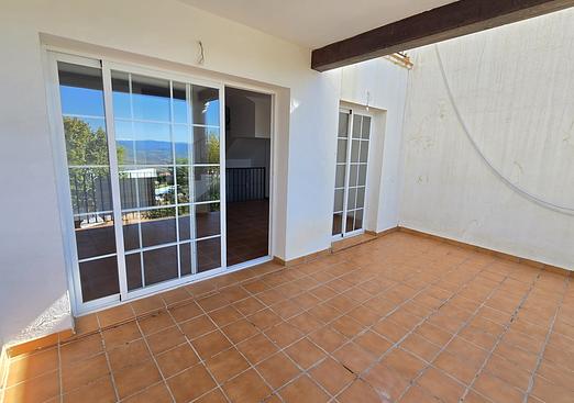 Town house in Alcaucín