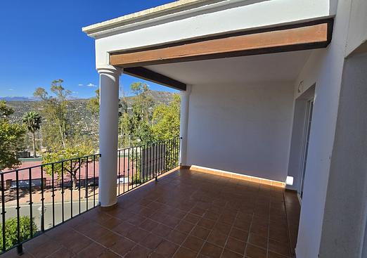 Town house in Alcaucín