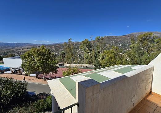 Town house in Alcaucín