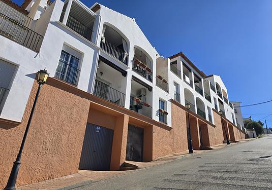 Town house in Alcaucín