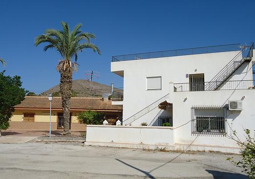 Commercial in Fortuna