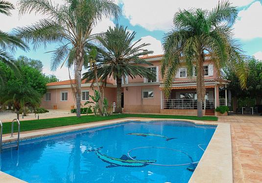 Villa in San Vicente del Raspeig