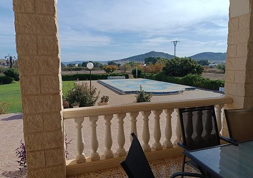 Villa in Yecla