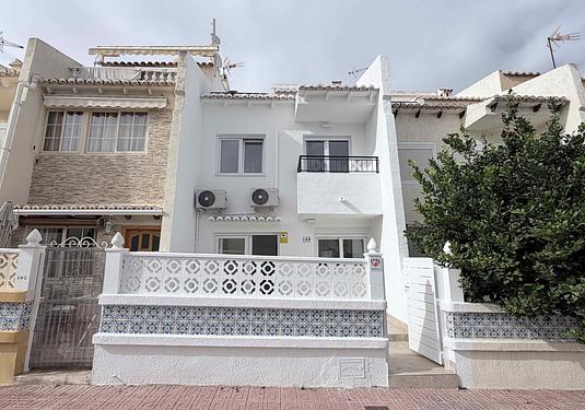 Town house in Torrevieja