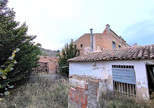 Country house in Villena