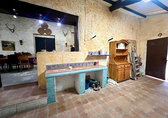 Country house in Yecla