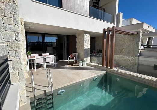 Town house in Dolores