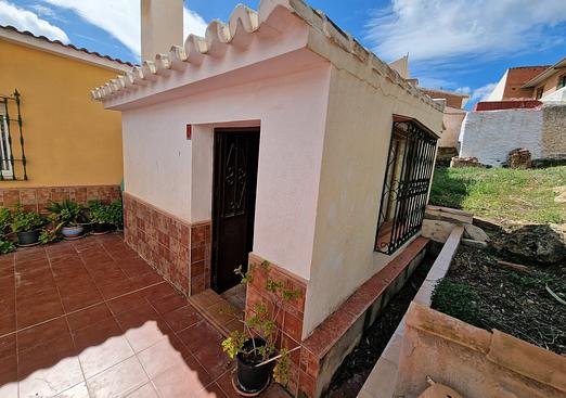 Villa in Periana