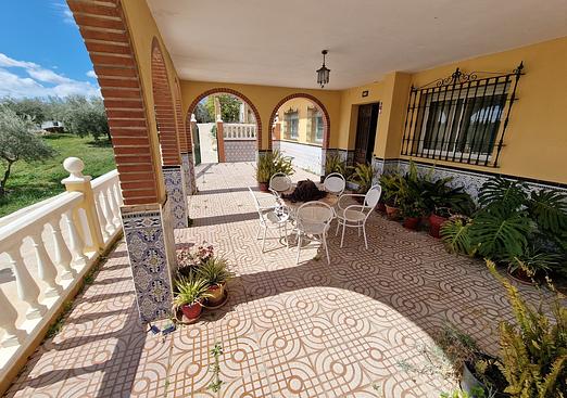 Villa in Periana