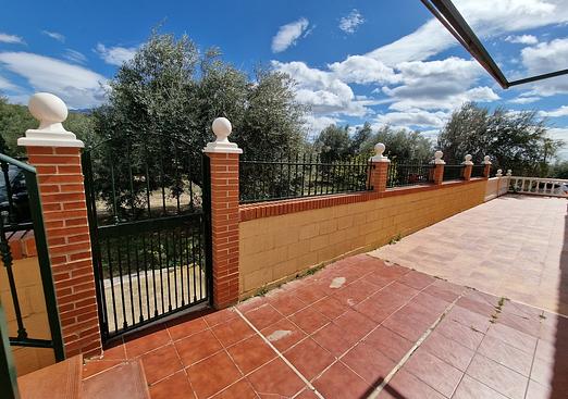 Villa in Periana