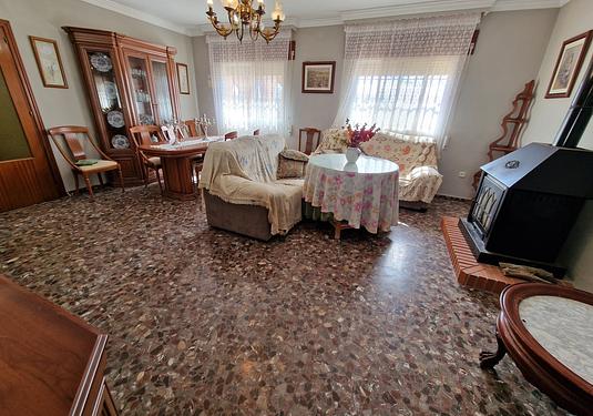 Villa in Periana