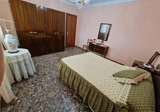 Villa in Periana