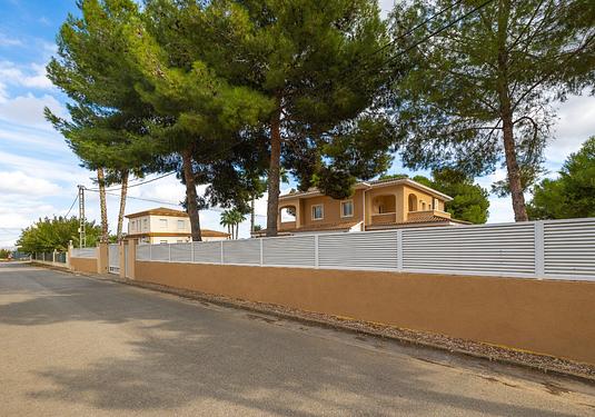 Villa in Aspe