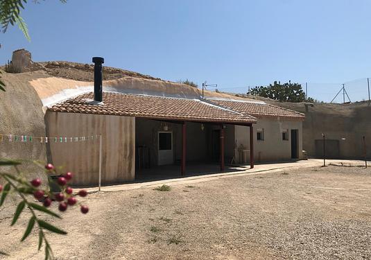 Country house in Abanilla