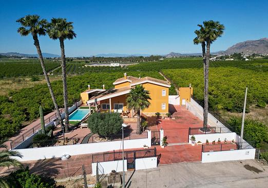 Finca in Orihuela