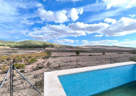 Country house in Yecla