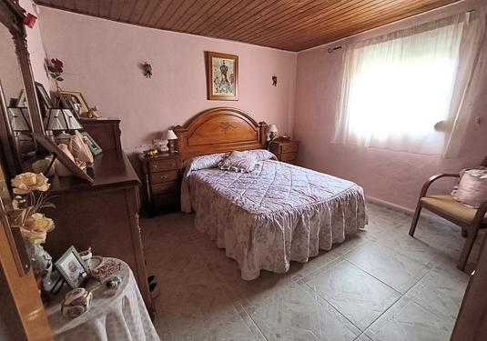 Country house in Yecla