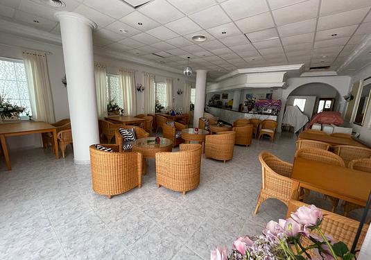 Commercial in Guardamar del Segura