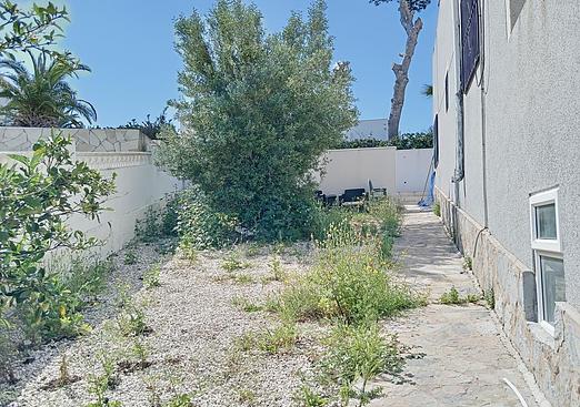 Semi detached in Torrevieja