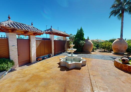 Villa in Almoradi