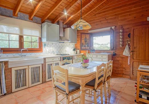 Commercial in Orba