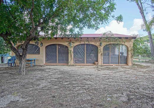 Commercial in Orba