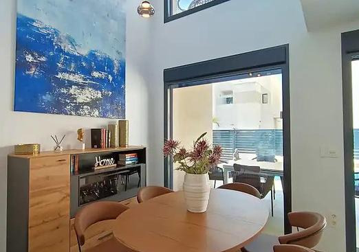 Villa in Los Montesinos