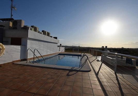Apartment in Los Montesinos