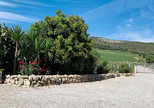 Country house in Pruna